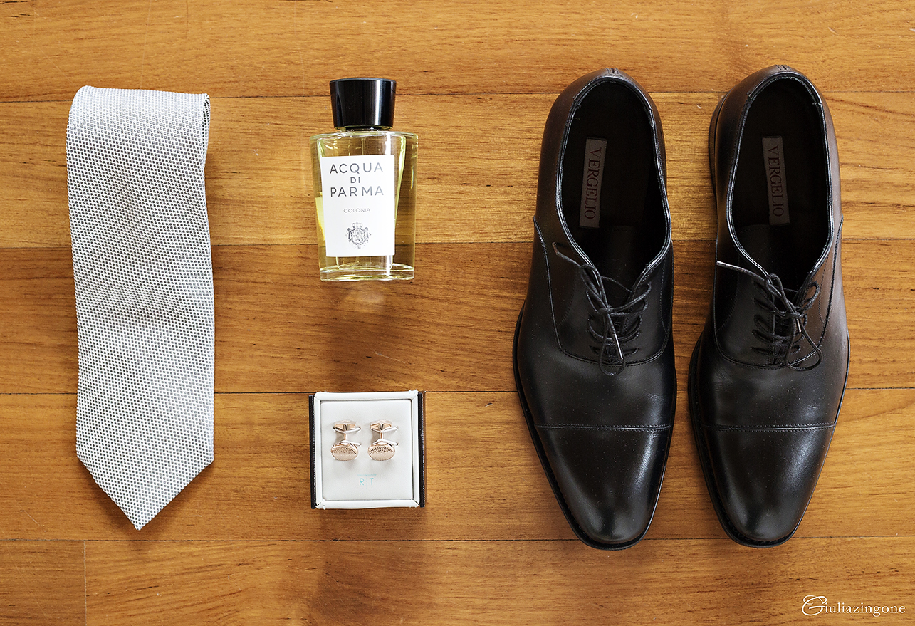 0013 fotografo matrimonio Palazzo Parigi Milano Italy wedding photographer Giulia Zingone preparativi sposo