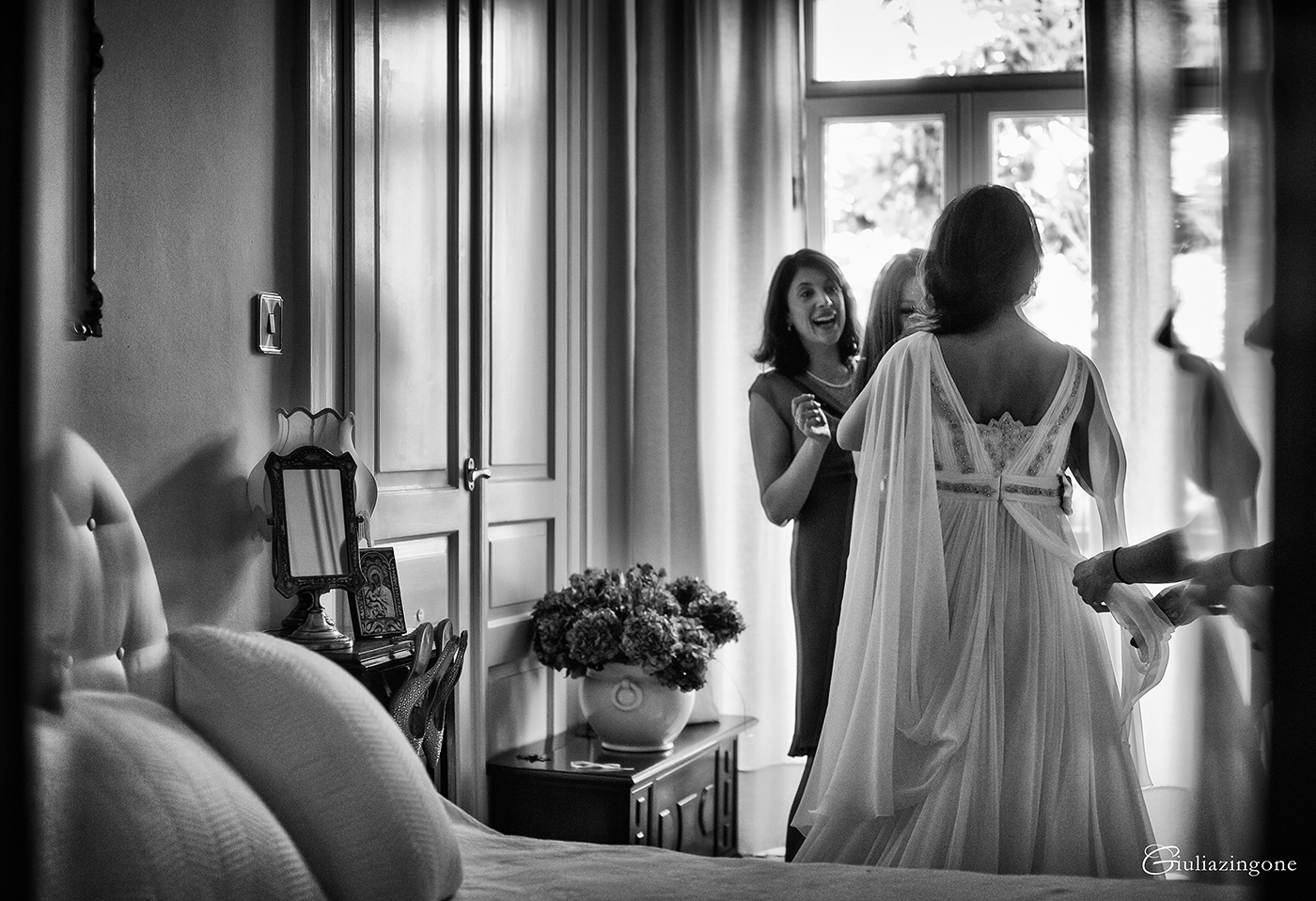 il mio lavoro di fotografo professionista di matrimonio a trieste milano venezia parigi mi porta a lavorare nelle location di matrimonio più diverse e questa volta è stato il turno di fotografare un matrimonio al castello di duino dove io stessa mi ero sposata i loved working as a wedding photographer at this duino castle wedding in italy 010 sono giulia zingone lavoro come fotografo matrimonio al castello di duino trieste milano italy wedding photographer