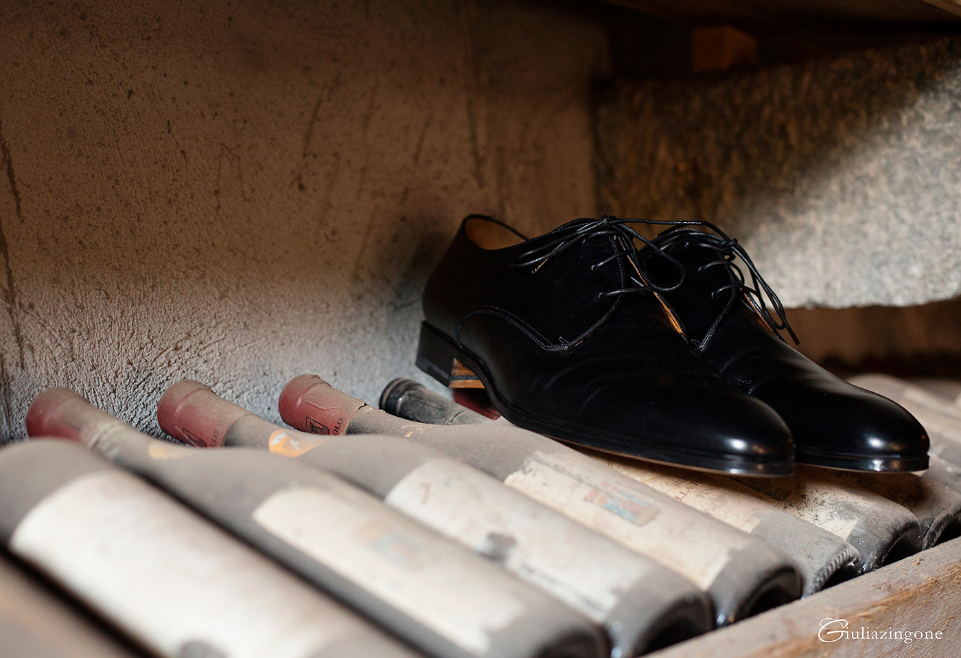 tra le mie foto preferite di questo lavoro come fotografo di matrimonio a villa bossi varese milano ci sono le foto dei preparativi dello sposo i love working as an italy wedding photographer in milan lakes giulia zingone 016 lavoro come fotografo di matrimonio a villa bossi lago di varese queste sono foto preparativi dello sposo milan lakes wedding photographer giulia zingone