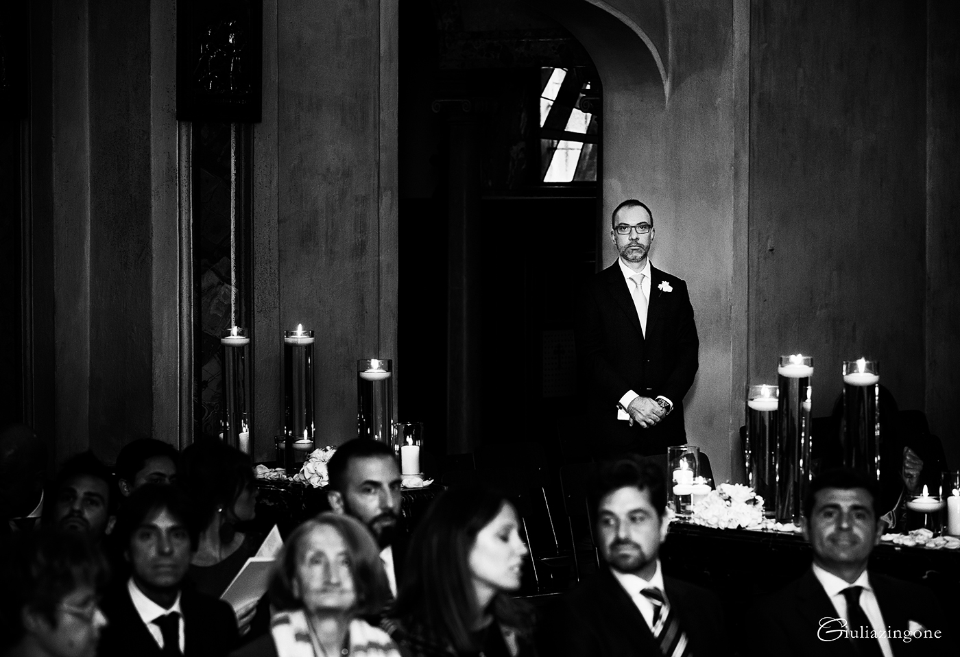 tra le mie foto preferite di questo lavoro come fotografo di matrimonio a villa bossi varese milano ci sono le foto della cerimonia che è una parte del reportage di nozze che mi emoziona sempre i love working as an italy wedding photographer in milan lakes giulia zingone 035 lavoro come fotografo di matrimonio reportage a villa bossi sul lago varese milano e le foto della cerimonia mi emozionano