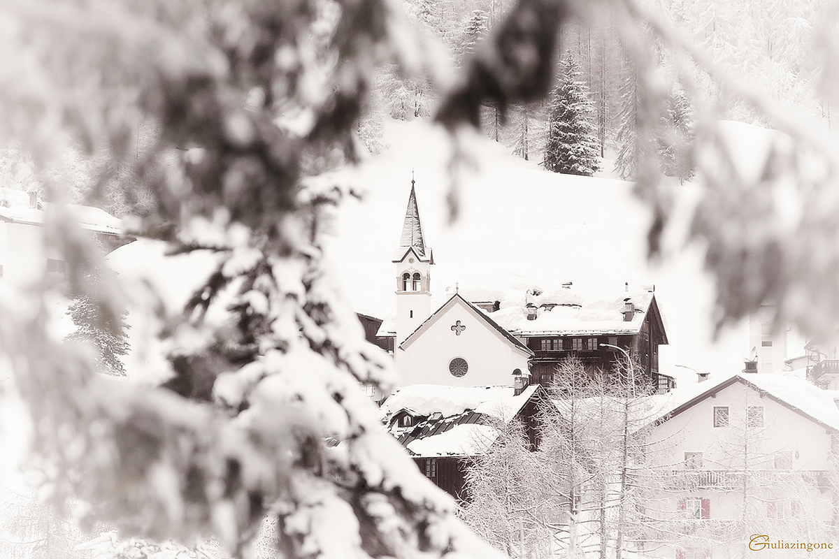 001 giulia zingone fa il fotografo di matrimonio a cortina trieste milano e ha fotografato questo matrimonio in inverno sulla neve