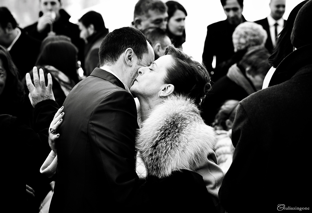 giulia zingone fa il fotografo di matrimonio a cortina trieste milano e ha fotografato questo matrimonio in inverno sulla neve nella chiesa di cadin che era un vero winter wedding wonderland 023 giulia zingone fa il fotografo di matrimonio a cortina trieste milano e ha fotografato questo matrimonio in inverno sulla neve