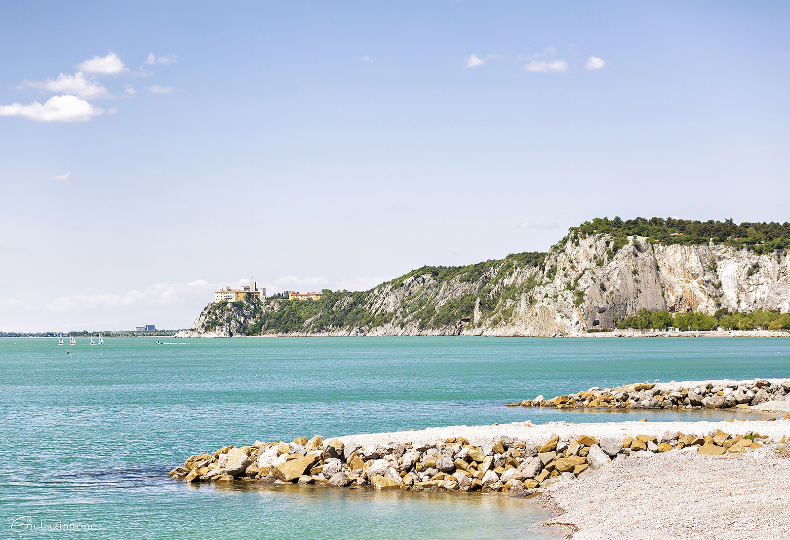 001 sono giulia zingone e ho avuto il piacere di essere la fotografa di matrimonio a portopiccolo sistiana organizzato da valentina malacart wedding planner