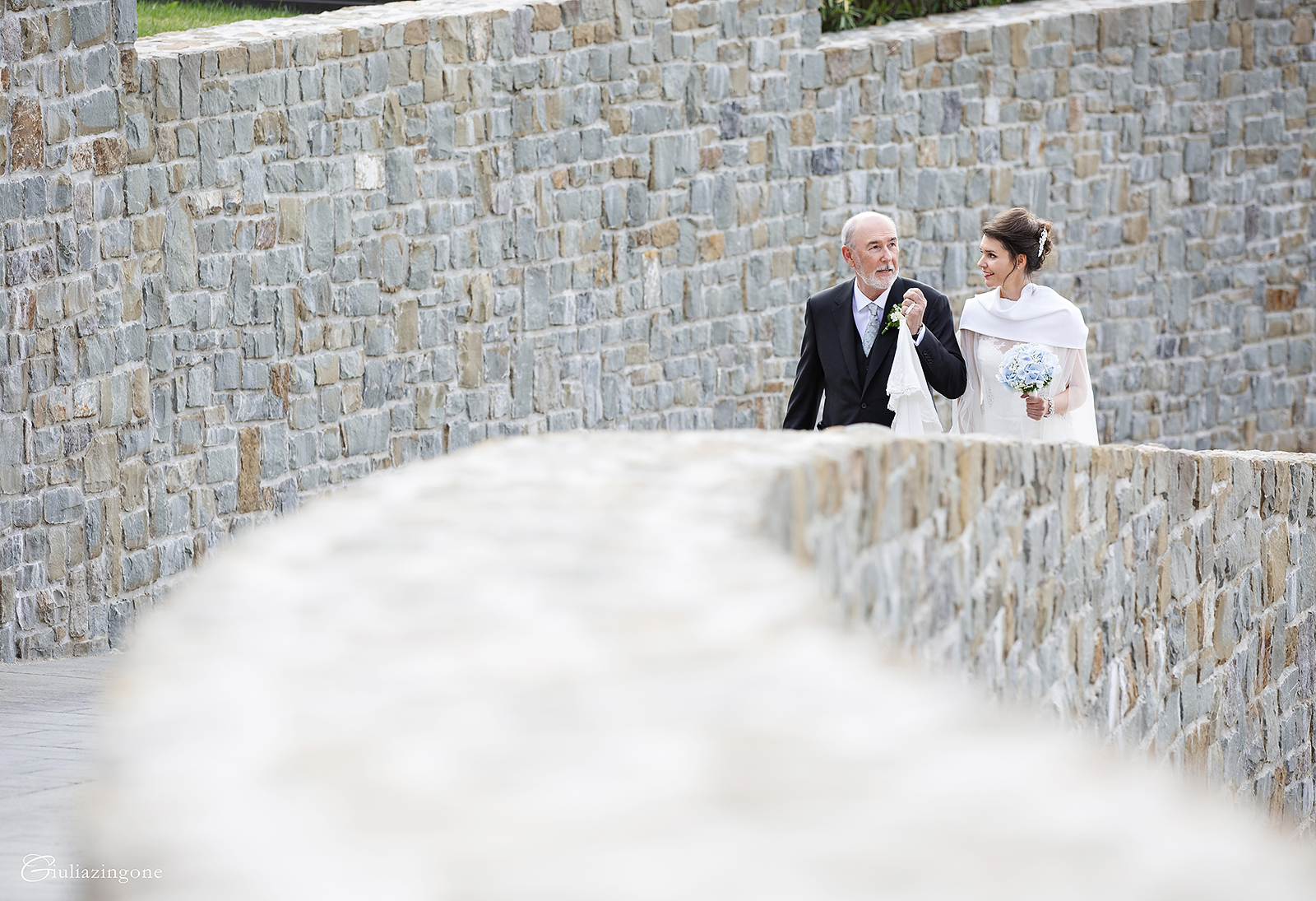 immagini di giulia zingone fotografa di matrimonio a portopiccolo sistiana porto piccolo trieste organizzato da valentina malacart 018 sono giulia zingone e ho avuto il piacere di essere la fotografa di matrimonio a portopiccolo sistiana organizzato da valentina malacart wedding planner