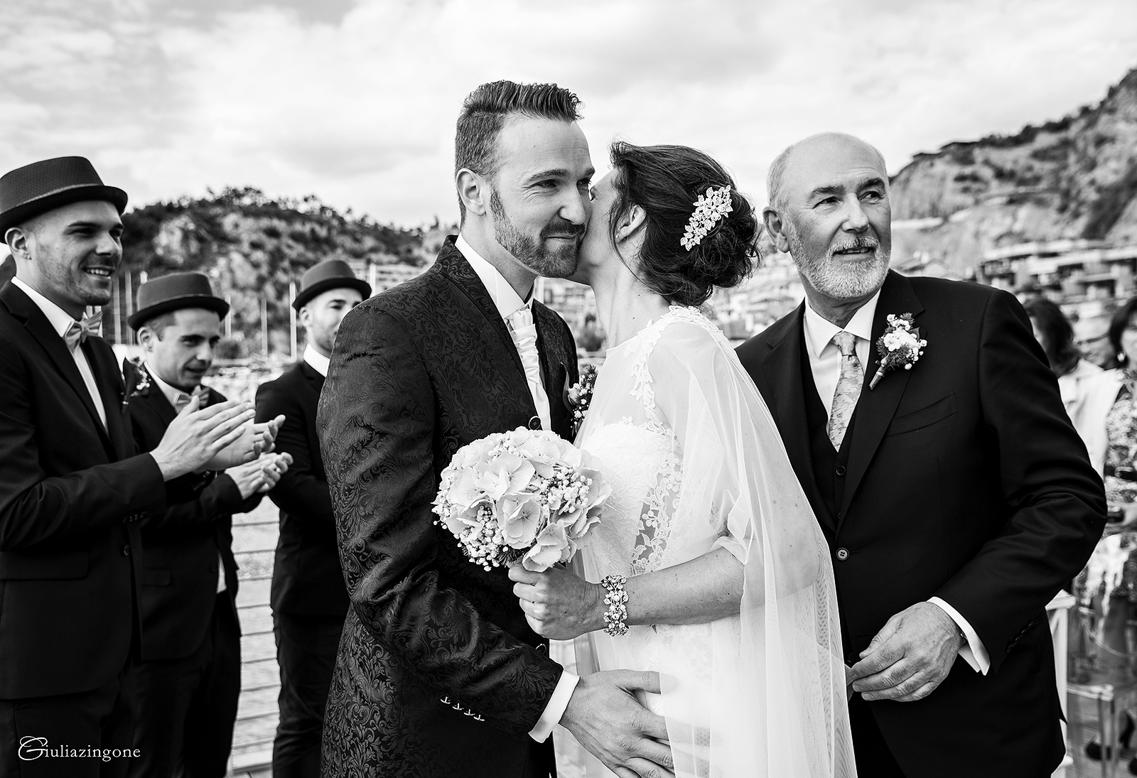 immagini di giulia zingone fotografa di matrimonio a portopiccolo sistiana porto piccolo trieste organizzato da valentina malacart 019 sono giulia zingone e ho avuto il piacere di essere la fotografa di matrimonio a portopiccolo sistiana organizzato da valentina malacart wedding planner