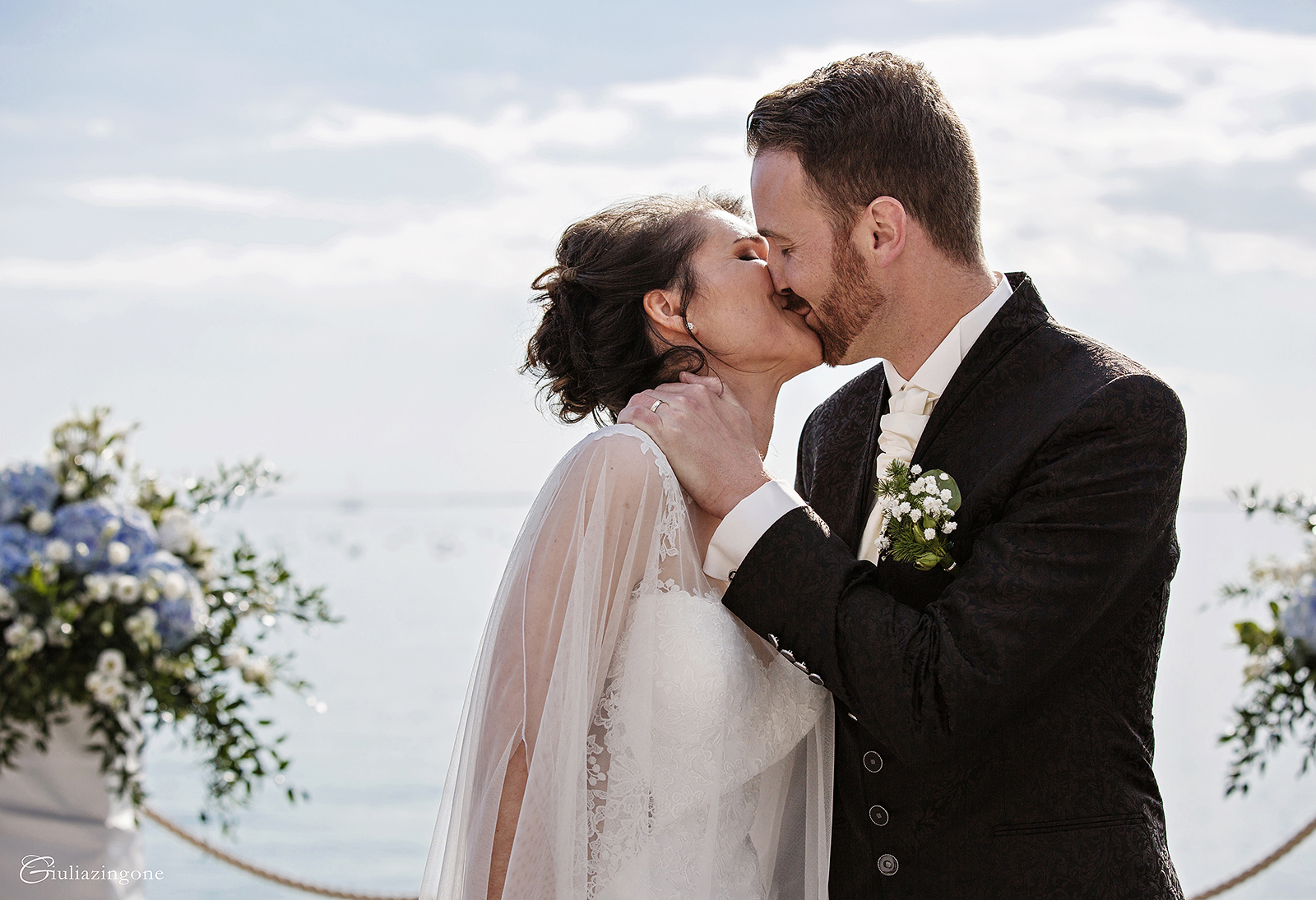 immagini di giulia zingone fotografa di matrimonio a portopiccolo sistiana porto piccolo trieste organizzato da valentina malacart 022 sono giulia zingone e ho avuto il piacere di essere la fotografa di matrimonio a portopiccolo sistiana organizzato da valentina malacart wedding planner