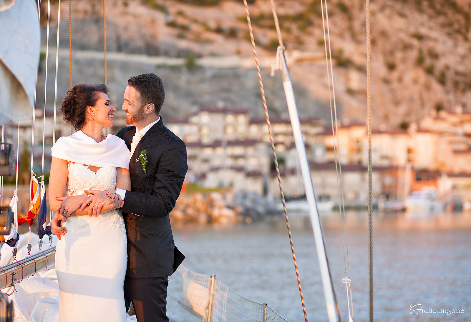 immagini di giulia zingone fotografa di matrimonio a portopiccolo sistiana porto piccolo trieste organizzato da valentina malacart 033 sono giulia zingone e ho avuto il piacere di essere la fotografa di matrimonio a portopiccolo sistiana organizzato da valentina malacart wedding planner